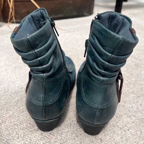 Cobb Hill Leather Slouch Heeled Ankle Boots Dark Teal Size 7 Great Condition - Picture 4 of 10